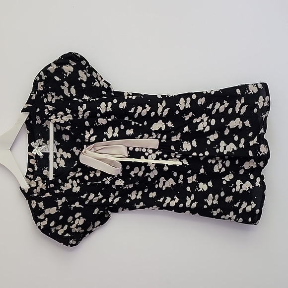 Forever XXI Black tie neck top - Picture 6 of 13